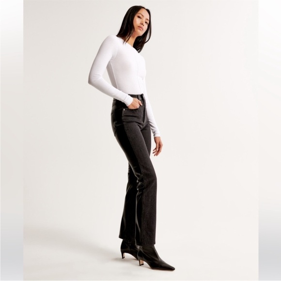 ABERCROMBIE & FITCH The Ankle Straight Ultra High Rise" Mixed Fabric jean NWT - Picture 10 of 16